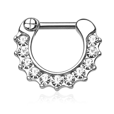 Septum piercing kövekkel kirakott szegéllyel