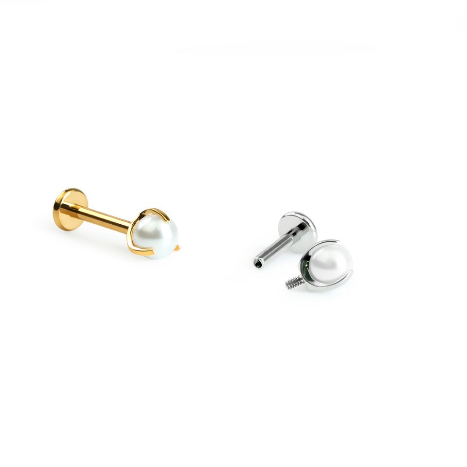Titán labret gyönggyel