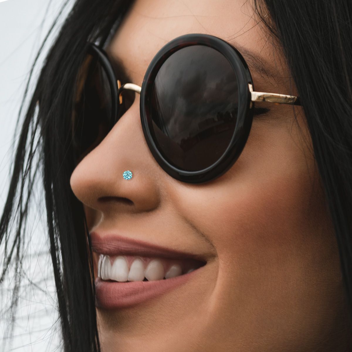 Orrpiercing ferido köves golyóval