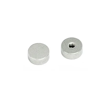 Lapos piercing golyó