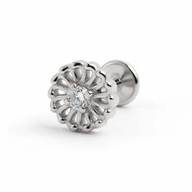 Kifinomult virágos labret titánból