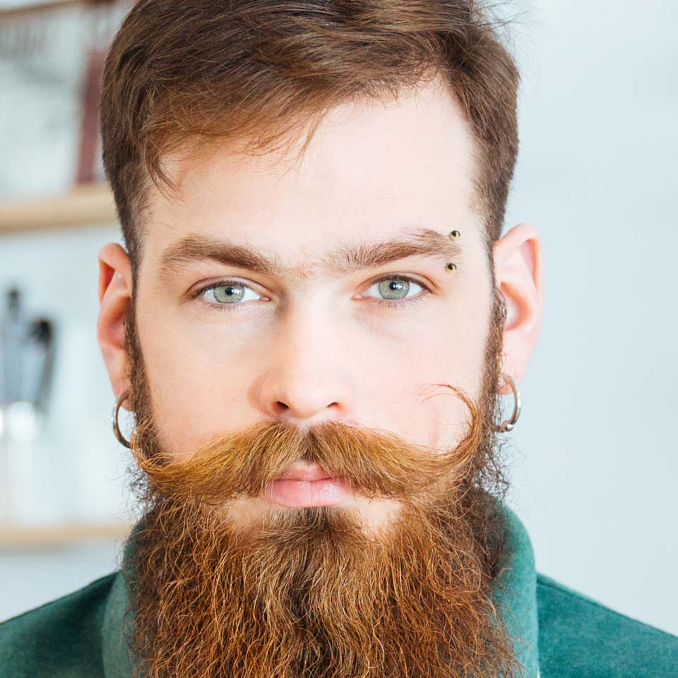 Banán piercing 14 karátos aranyból