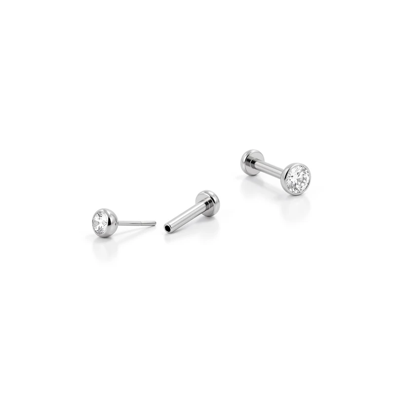 Push-in labret titánból, beágyazott kővel