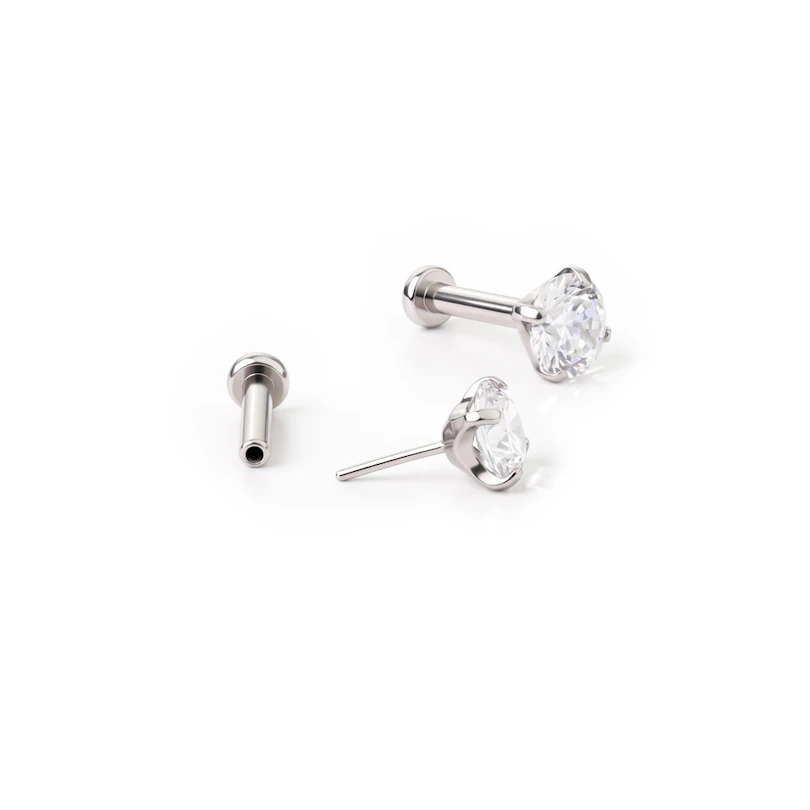 Push-in labret titánból, ragyogó kővel