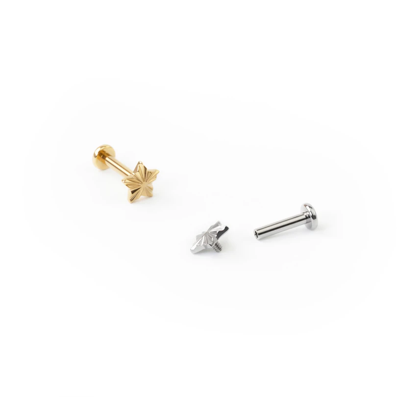 Csillagos titán labret textúrált mintával