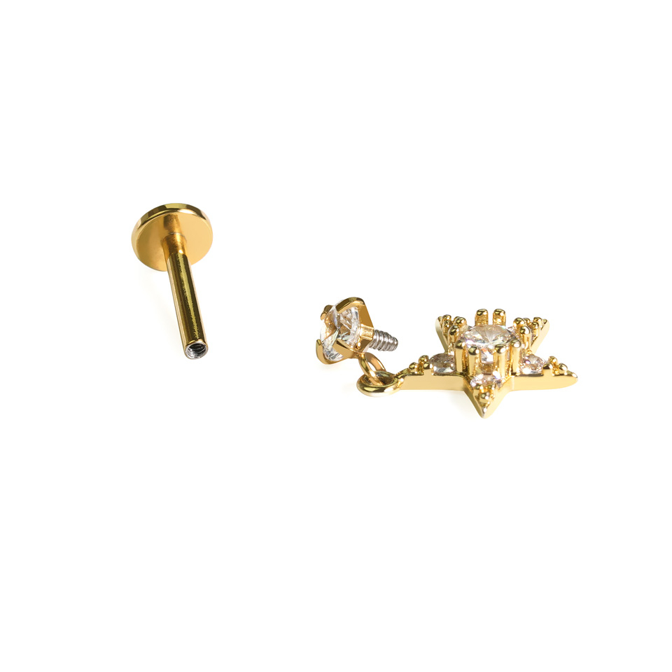 Labret csillagmedállal és kövekkel