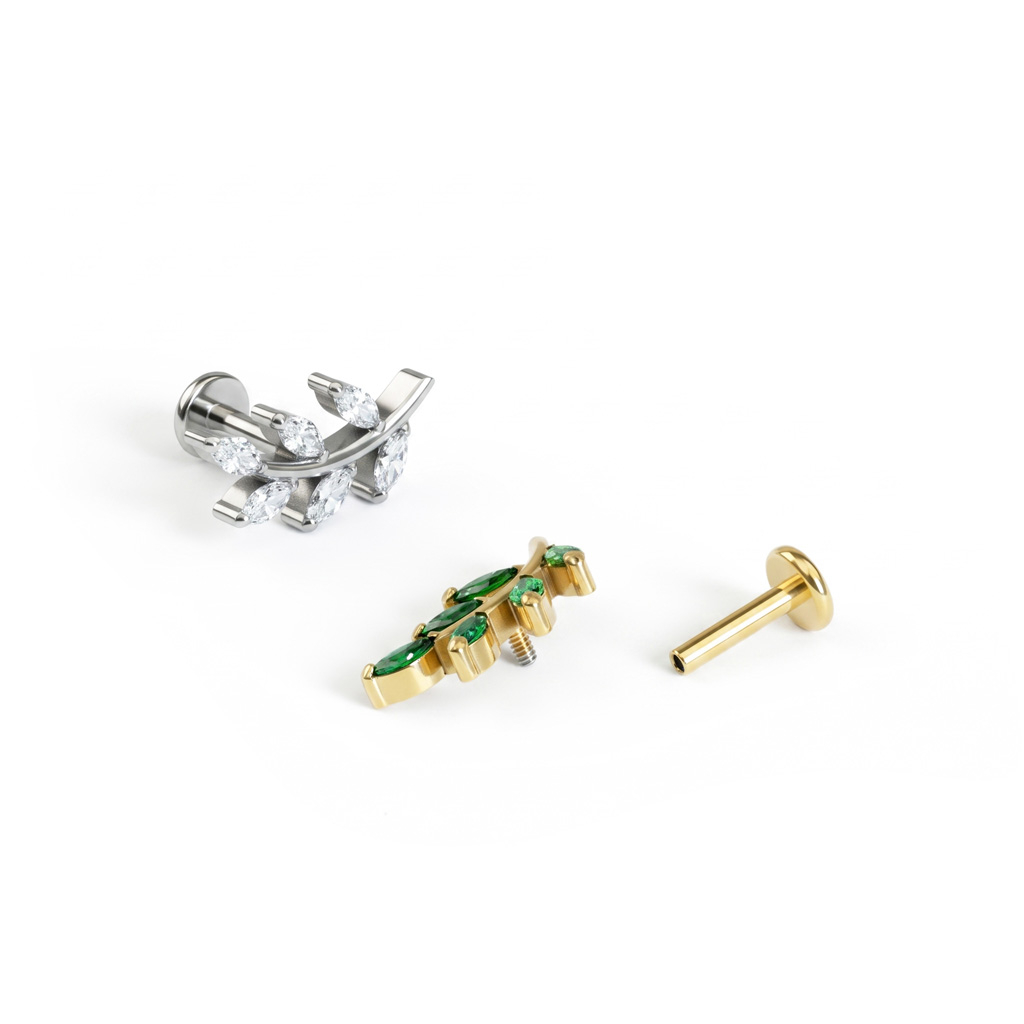 Leveles titán labret kövekkel