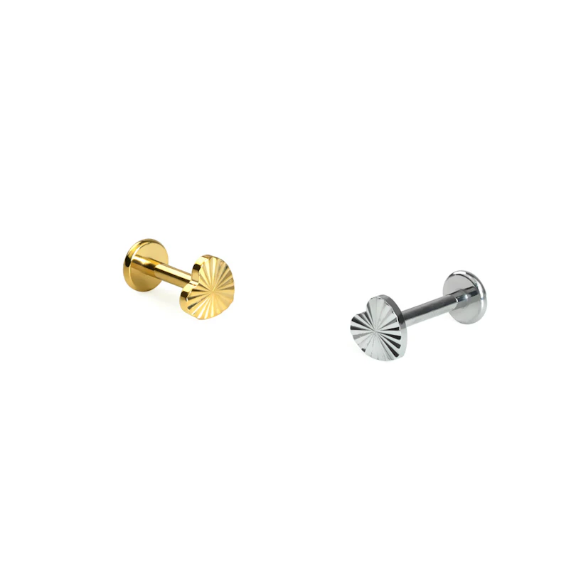 Szívformájú labret textúrált mintával