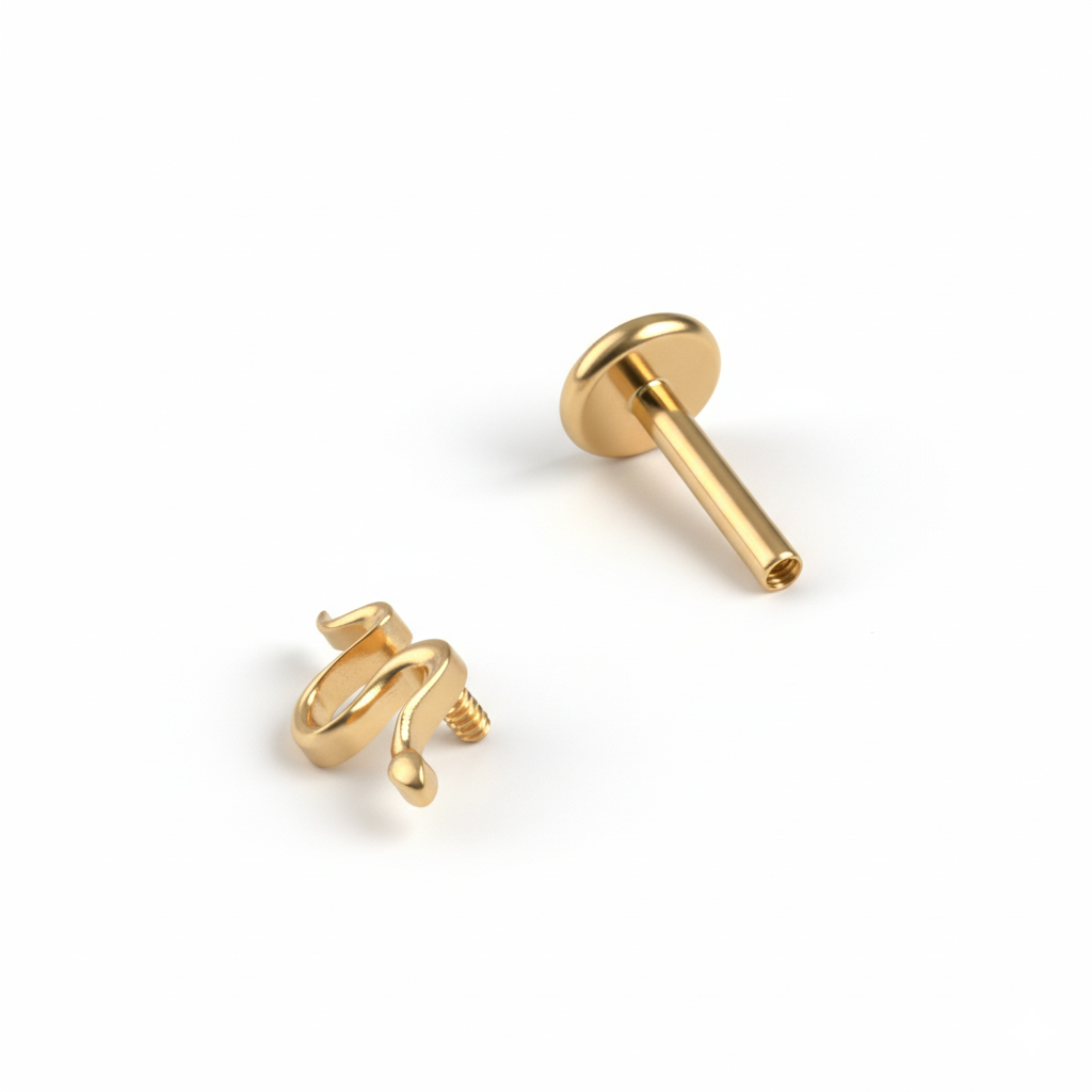 Titán labret apró kígyóval