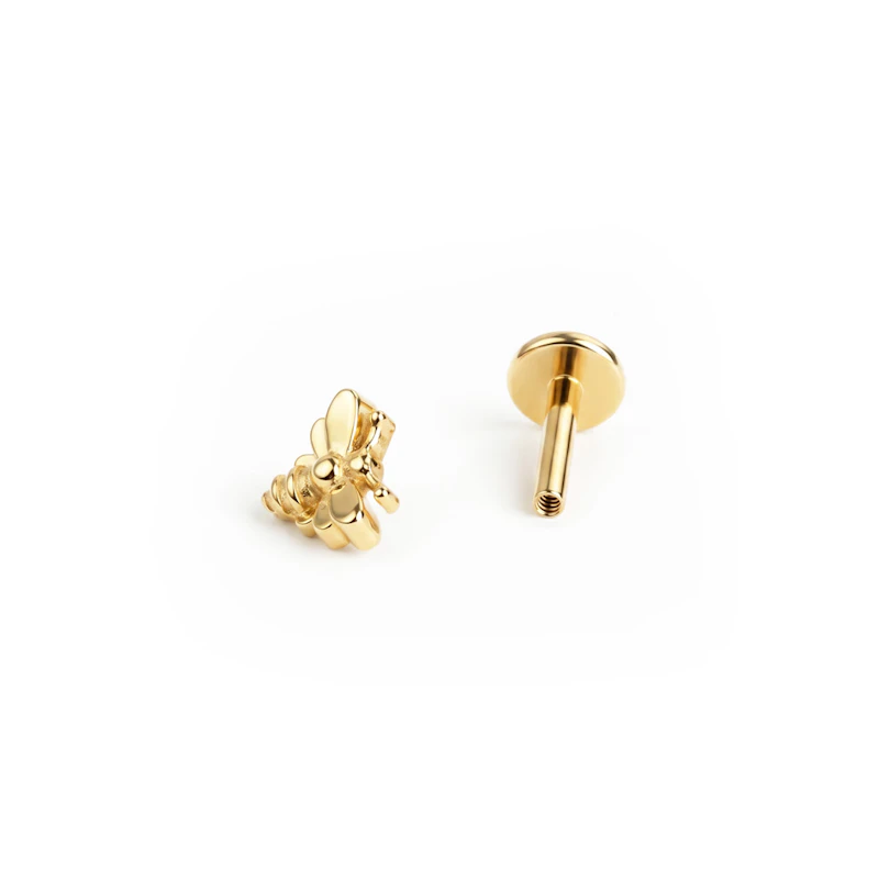 Méhecskés titán labret