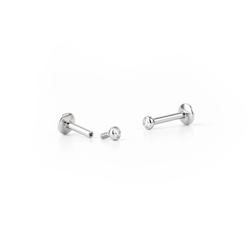Apró, belső menetes szárú labret