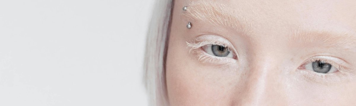 Szemöldökpiercing-karikák